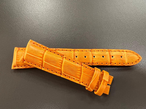 Light brown leather strap - light,